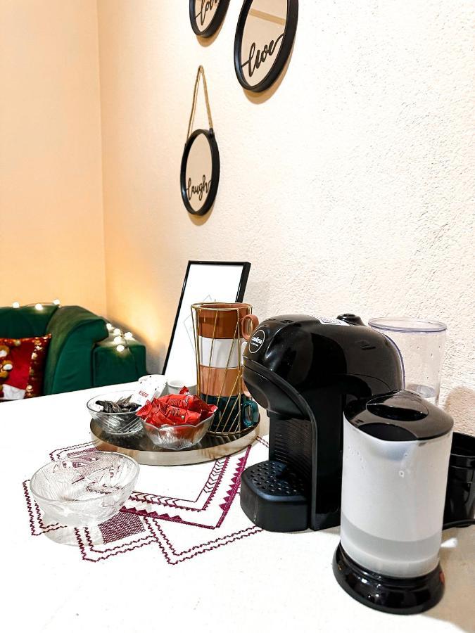 Villa Malo Guesthouse Korce Bagian luar foto