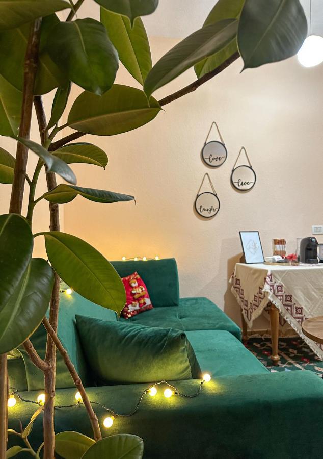 Villa Malo Guesthouse Korce Bagian luar foto